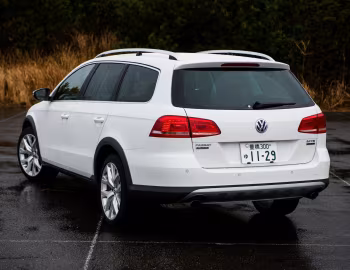 Volkswagen Passat Alltrack [Japan] (B7) '2012–14