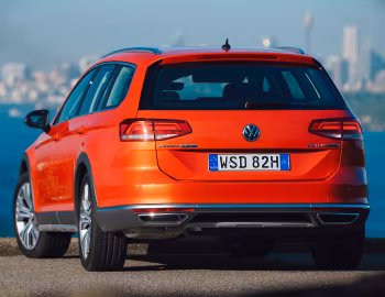 Volkswagen Passat Alltrack [Australia] (B8) '2016–19