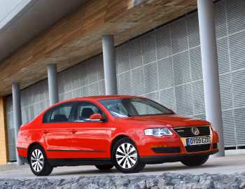 Volkswagen Passat BlueMotion [UK-spec] (B6) '2008–10