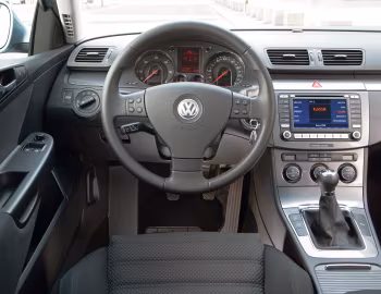 Panel frontal Volkswagen Passat BlueMotion [Worldwide] (B6) '2008–10