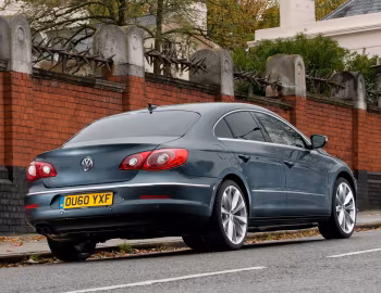 Volkswagen Passat CC [UK-spec] '2008–11