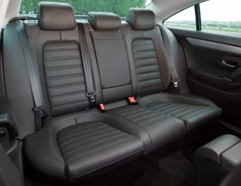 Interior Volkswagen Passat CC [UK-spec] '2008–11