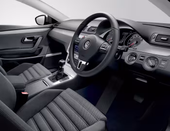 Interior Volkswagen Passat CC [UK-spec] '2008–11