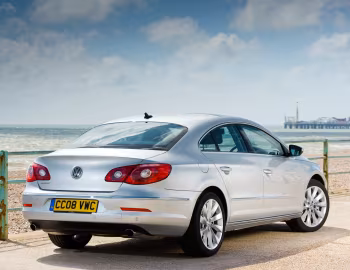 Volkswagen Passat CC GT [UK-spec] '2008–11