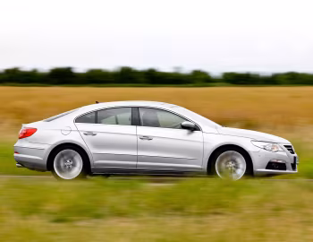 Volkswagen Passat CC GT [UK-spec] '2008–11