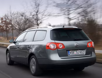 Volkswagen Passat 1.4 TSI EcoFuel Trendline Variant [Worldwide] (B6) '2009–10