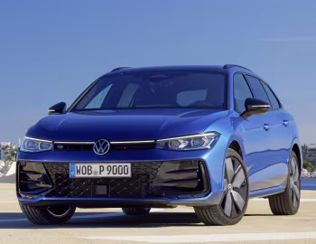 Volkswagen Passat eHybrid Variant R-Line [Worldwide] (B9) '2024–pr.