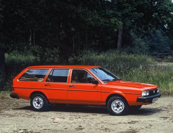 Volkswagen Passat Estate [UK-spec] (B2) '1981–85