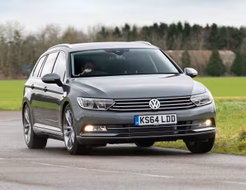 Volkswagen Passat Estate GT [UK-spec] (B8) '2015–19