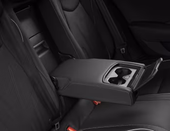 Interior Volkswagen Passat eTSI Variant Elegance [Japan] (B9) '2024–pr.