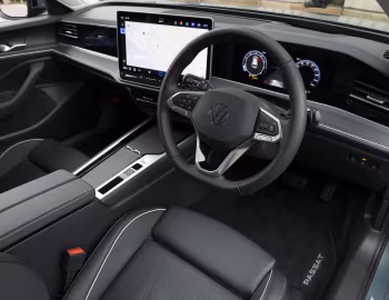 Panel frontal Volkswagen Passat eTSI Variant Elegance [Japan] (B9) '2024–pr.