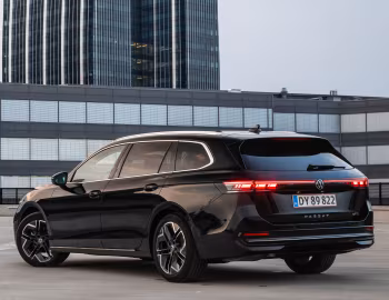 Volkswagen Passat eTSI Variant Elegance [Worldwide] '2024–pr.