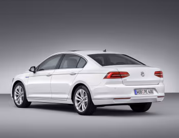 Volkswagen Passat GTE [Worldwide] (B8) '2015–19