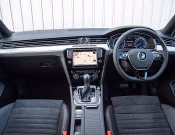 Panel frontal Volkswagen Passat GTE [UK-spec] (B8) '2016–19