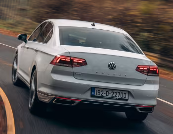 Volkswagen Passat GTE [Ireland] (B8) '2019–22