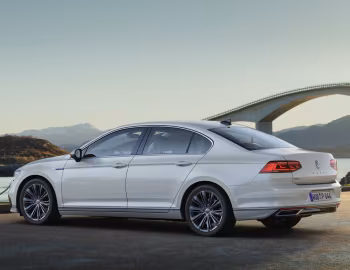 Volkswagen Passat GTE [Worldwide] (B8) '2019–22
