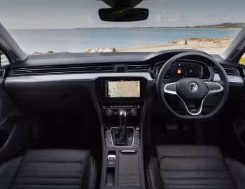 Panel frontal Volkswagen Passat GTE Estate [UK-spec] (B8) '2019–23
