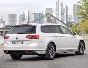 Volkswagen Passat GTE Variant [Worldwide] (B8) '2019–23