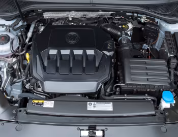 Bajo el capó Volkswagen Passat Highline [Worldwide] (B8) '2019–22
