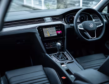Panel frontal Volkswagen Passat Highline [Japan] (B8) '2021–22