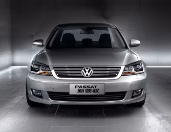 Volkswagen Passat Lingyu '2009–11