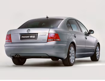 Volkswagen Passat Lingyu '2005–09