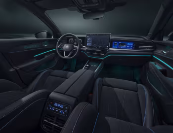 Interior Volkswagen Passat Pro Sport [China] (B9) '2024–pr.