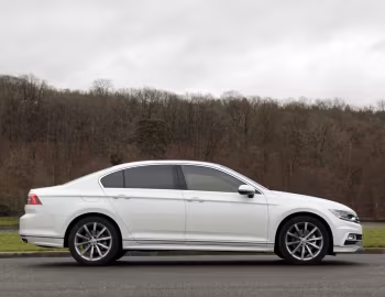 Volkswagen Passat R-Line [Worldwide] (B8) '2014–19