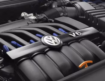 Bajo el capó Volkswagen Passat R36 [Worldwide] (B6) '2007–10