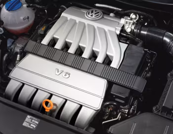Bajo el capó Volkswagen Passat R36 Variant [Worldwide] (B6) '2007–10