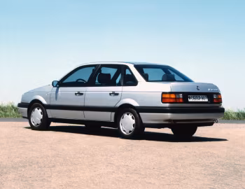 Volkswagen Passat GL [Worldwide] (B3) '1988–93