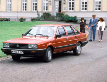Volkswagen Passat Sedan (B2) '01.1985–12.1987