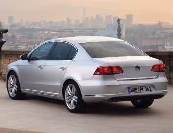 Volkswagen Passat TDI BlueMotion [Worldwide] (B7) '2010–13
