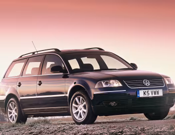 Volkswagen Passat Estate [UK-spec] (B5+) '2000–05