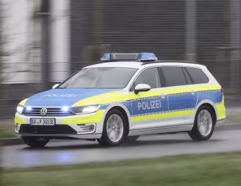 Volkswagen Passat Variant GTE FuStW [Germany] (B8) '2015–19