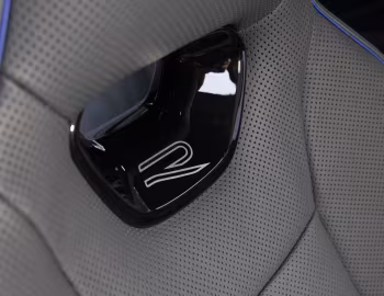 Interior Volkswagen Passat Variant R-Line [Japan] (B9) '2024–pr.