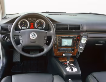 Panel frontal Volkswagen Passat 4.0 W8 4motion [Worldwide] (B5+) '09.2001–09.2004