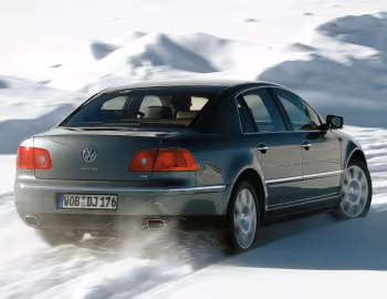Volkswagen Phaeton 4.2 V8 [Worldwide] (Typ 3D) '05.2003–03.2007
