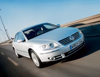 Volkswagen Phaeton V10 TDI [Worldwide] (Typ 3D) '11.2002–10.2006