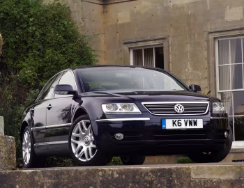 Volkswagen Phaeton V10 TDI [UK-spec] (Typ 3D) '12.2003–05.2006