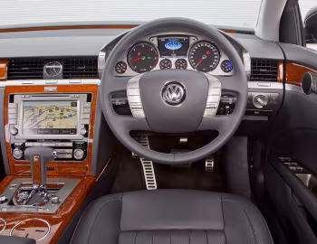Panel frontal Volkswagen Phaeton 3.0 V6 TDI [UK-spec] (Typ 3D) '10.2010–05.2015