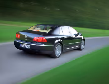 Volkswagen Phaeton 3.0 V6 TDI [Worldwide] (Typ 3D) '09.2004–03.2007
