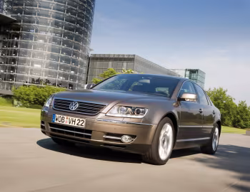 Volkswagen Phaeton 3.0 V6 TDI [Worldwide] (Typ 3D) '03.2007–03.2010