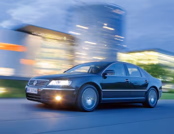Volkswagen Phaeton 3.0 V6 TDI [Worldwide] (Typ 3D) '09.2004–03.2007