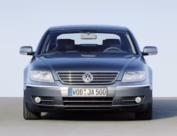 Volkswagen Phaeton 4.2 V8 [Worldwide] (Typ 3D) '05.2003–03.2007