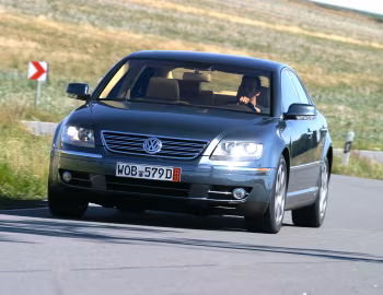 2004–06 Volkswagen Phaeton W12 [North America] (Typ 3D) '2003–06