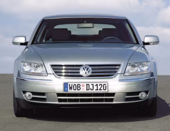 Volkswagen Phaeton W12 [Worldwide] (Typ 3D) '12.2001–03.2007