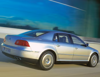 Volkswagen Phaeton W12 [Worldwide] (Typ 3D) '12.2001–03.2007