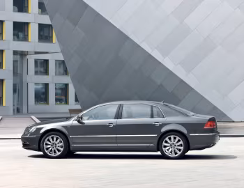Volkswagen Phaeton W12 [Worldwide] '2010–16