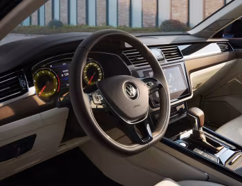 Интерьер Volkswagen Phideon [China] '2020–23
